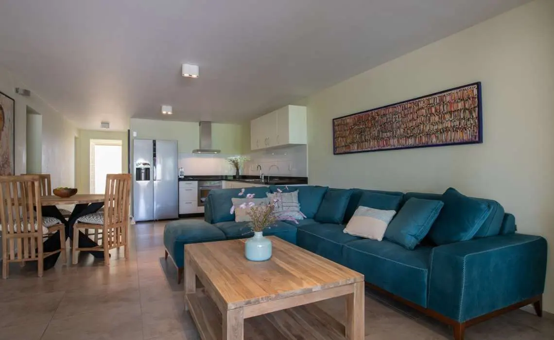Luxury 3 bedroom Seaview Apartment - Floral Dreams – Curacao Luxury Holiday Rentals