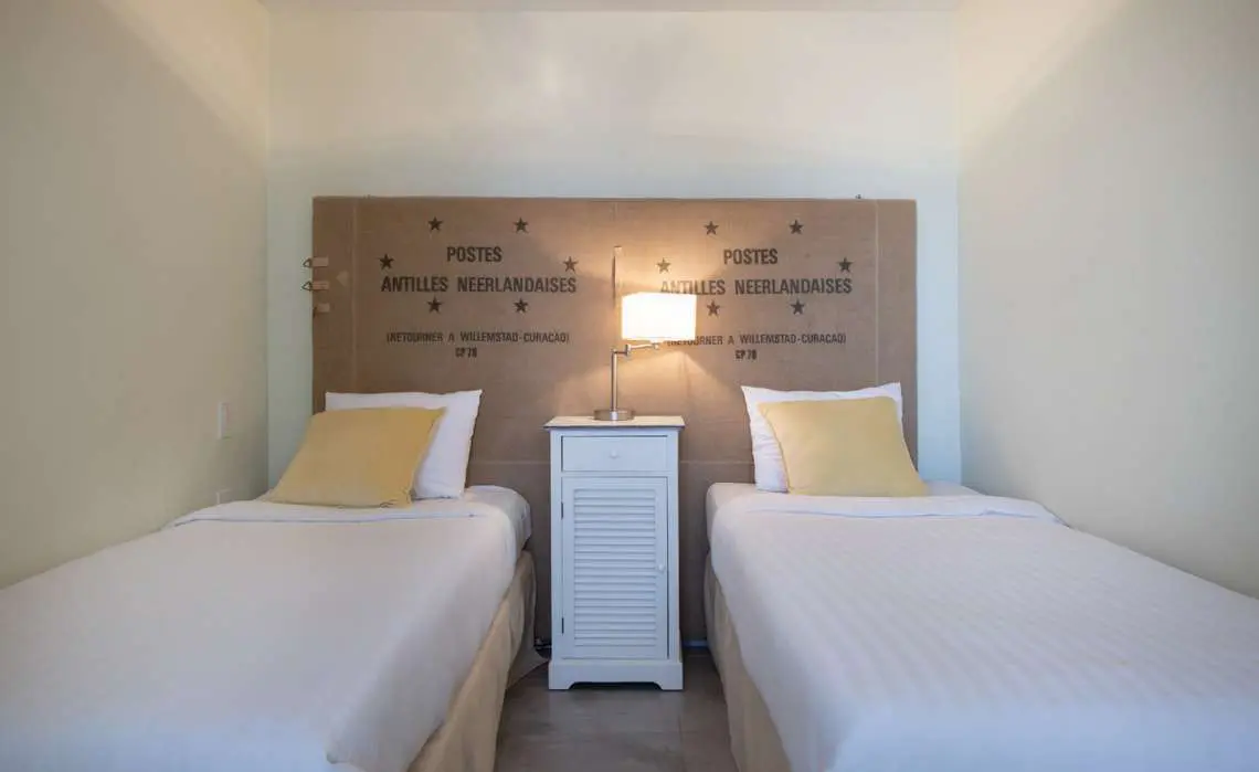 Luxury 3 bedroom Seaview Apartment - Floral Dreams – Curacao Luxury Holiday Rentals