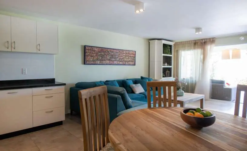 Luxury 3 bedroom Seaview Apartment - Floral Dreams – Curacao Luxury Holiday Rentals