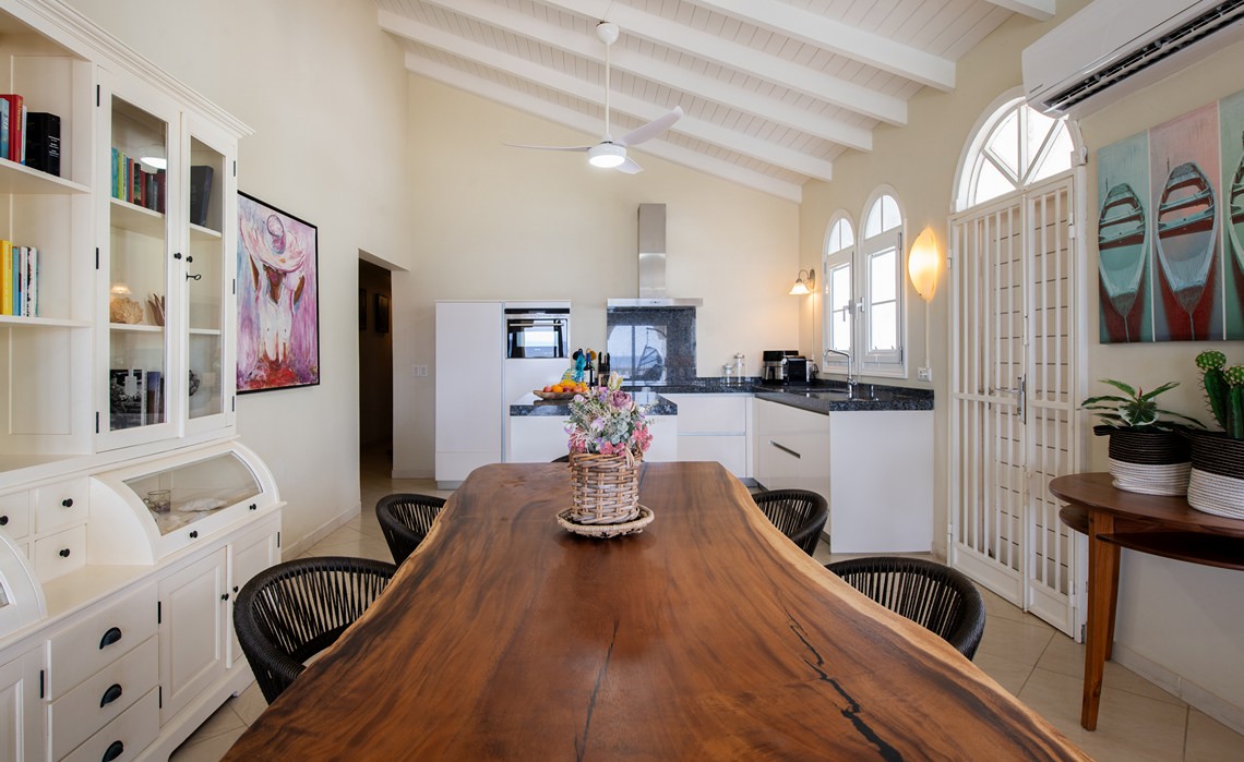 Living room of marvelous three bedroom penthouse apartment named Dolphin Paradise by Curacao Luxury Holiday Rentals