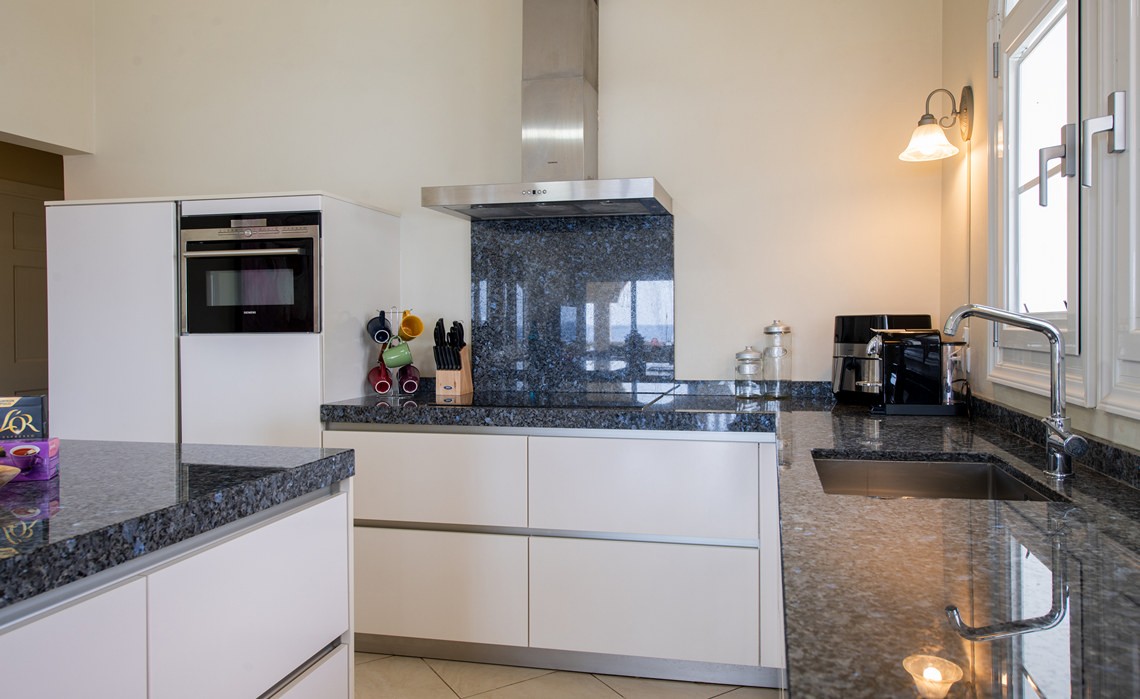 kitchen in the marvelous three bedroom penthouse apartment named Dolphin Paradise by Curacao Luxury Holiday Rentals